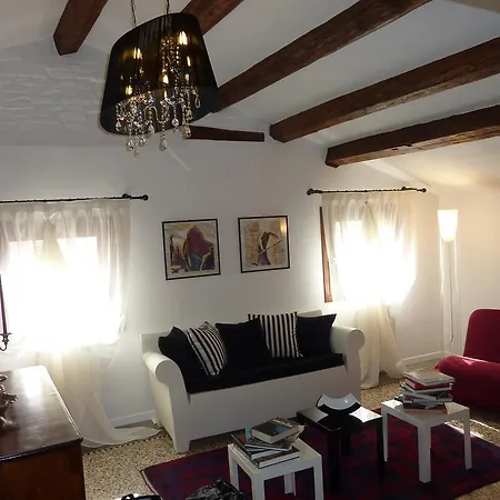 Casa Corte Delle Ancore-2